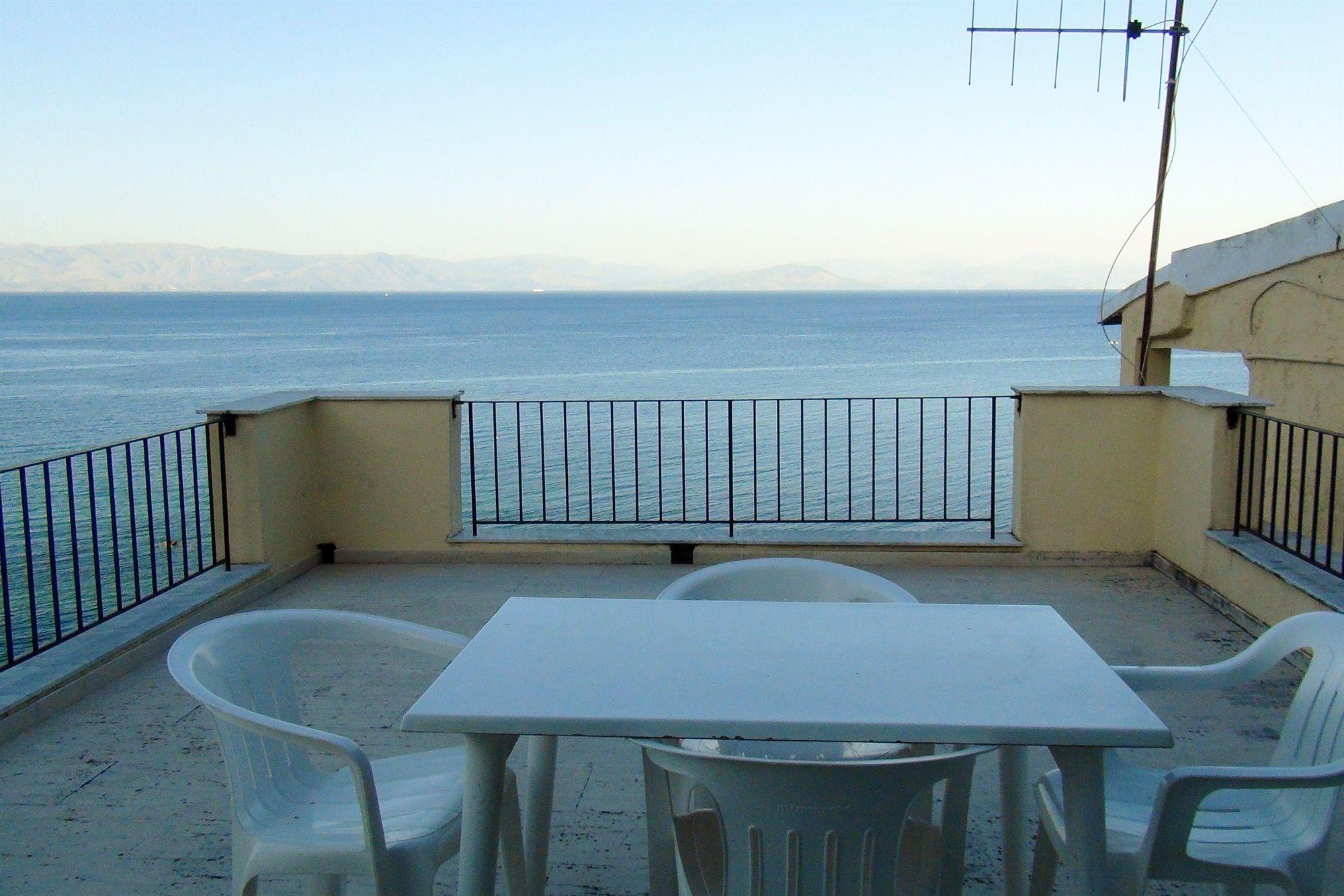 El Greco Hotel Achílleion 外观 照片